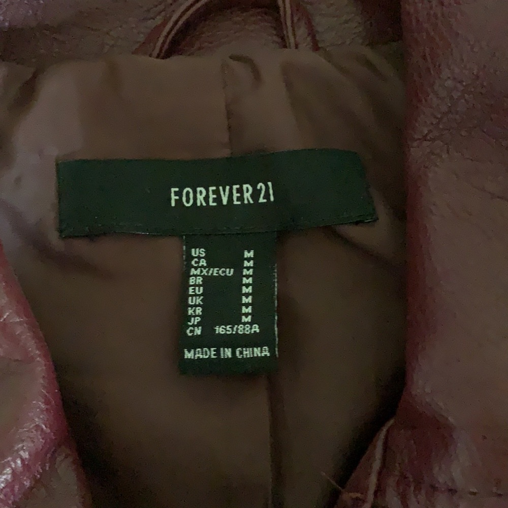 Maroon leather jacket - Picture 3 of 4